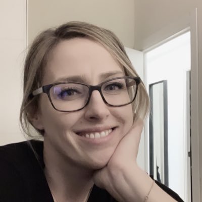 Profile Picture of Julia Nowicki (@julia_nowicki) on Twitter