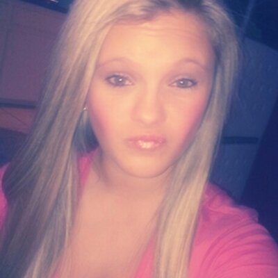 Profile Picture of *Lacey Lewis*33 (@cheercrazy2016) on Twitter