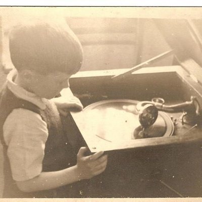 Profile Picture of Graham Barron (@@barron_graham) on Twitter