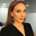 Profile Picture of Iulia Vantur Fan Page (@iulia.vantur) on Instagram