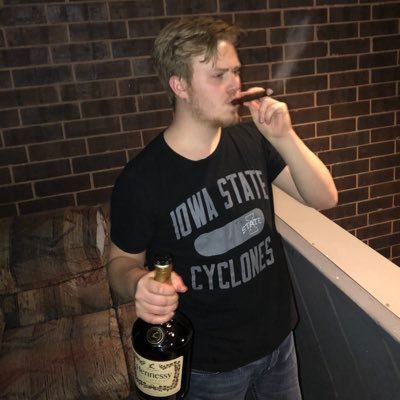 Profile Picture of 🇺🇸Mitchell Junge🇺🇸 (@JungeMitchell) on Twitter