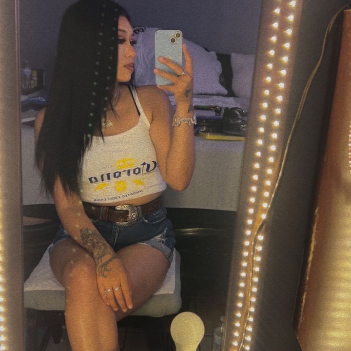 Profile Picture of Reneehernz (@reneehernz) on Tiktok