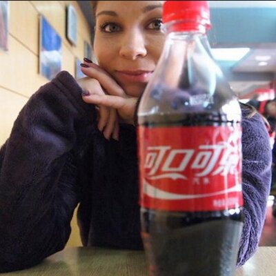 Profile Picture of Zoe McLaughlin (@ZoeLikesCode) on Twitter