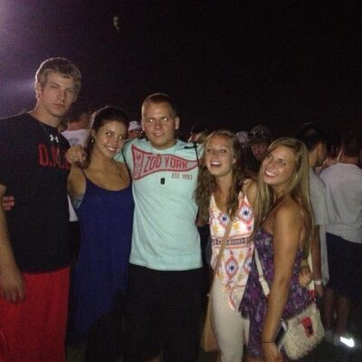 Profile Picture of Andrew Hennings (@AndrewHennings) on Twitter