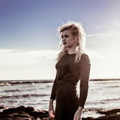 Profile Picture of Gemma James (@GemmaJamesOfficial) on Youtube