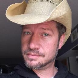 Profile Picture of Christopher Loveless (@thecploveless) on Twitter