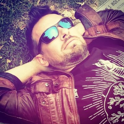 Profile Picture of Ryan J. Van Seters (@RyanJVanSeters) on Twitter