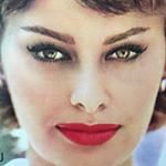 Profile Picture of Sophia Loren Fan (@sophia_loren_magazines) on Instagram