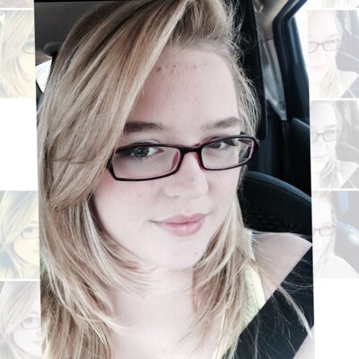 Profile Picture of Crystal-Rose (@CRoseOfficial) on Twitter