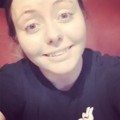 Profile Picture of Sarah Schechter (@Sheider_96) on Twitter