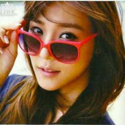 Profile Picture of ღ Clara ♥SonElf ღ (@clara_clouds) on Twitter