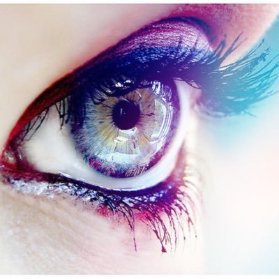 Profile Picture of Melanie Baburek (@MelaBaburk) on Twitter