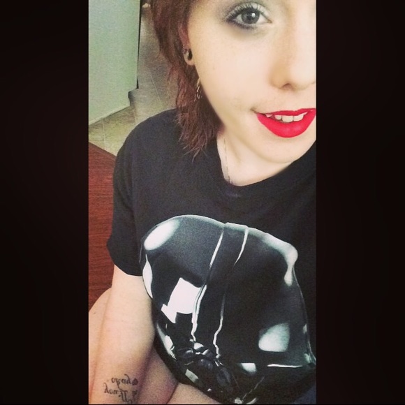 Profile Picture of Jenna Bailey (@cute_but_psych) on Poshmark