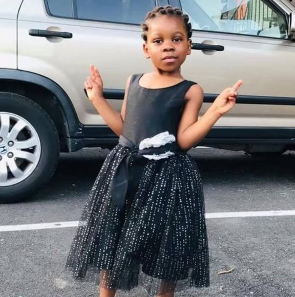Profile Picture of Mwasi Aroni (@mwasiaronia) on Poshmark