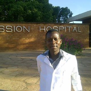 Profile Picture of Stuart Mills M'kandawire (Little The Clever One) (@kachunsu.bird) on Facebook