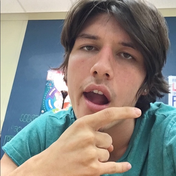 Profile Picture of Alec Torres (@clonefam) on Poshmark