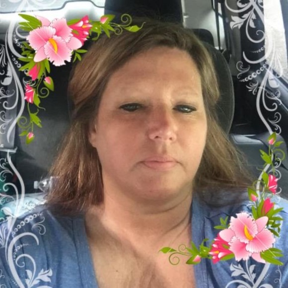 Profile Picture of Letha Bentley (@lethajbentley) on Poshmark