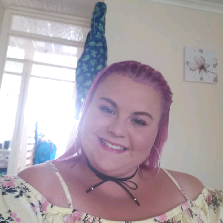 Profile Picture of aimee howe (@aimeehowe0) on Tiktok