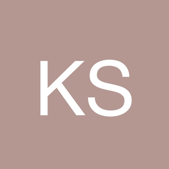 Profile Picture of Katherine Shimanski (@katyshim) on Poshmark