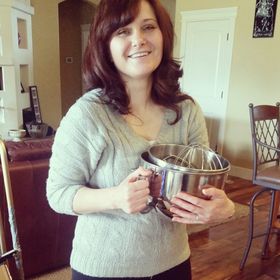 Profile Picture of Mihaela LeCedre (@mihaelapd) on Pinterest