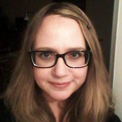 Profile Picture of Julia Zeller (@JuliaBM_Z) on Twitter