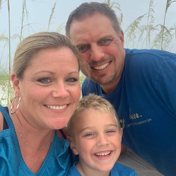 Profile Picture of Ashlee Martin-wallis (@asnmarti) on Poshmark