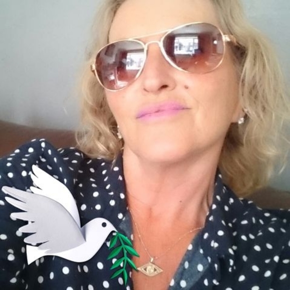 Profile Picture of Ellie Mottershead (@e_mottershead) on Poshmark