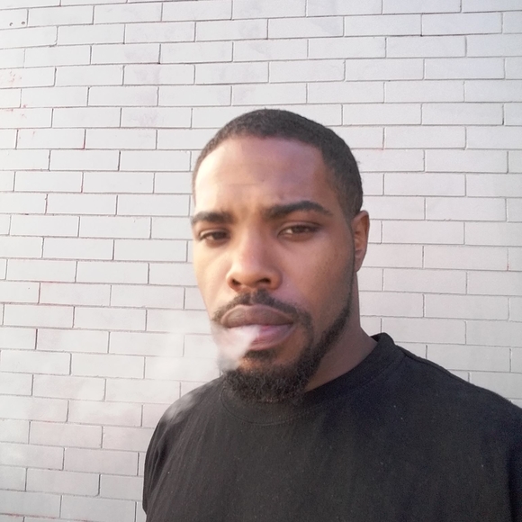 Profile Picture of Harold Harper (@inkman32) on Poshmark