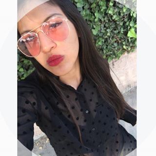 Profile Picture of Aline Alvarez (@aliin.mccrackin) on Facebook