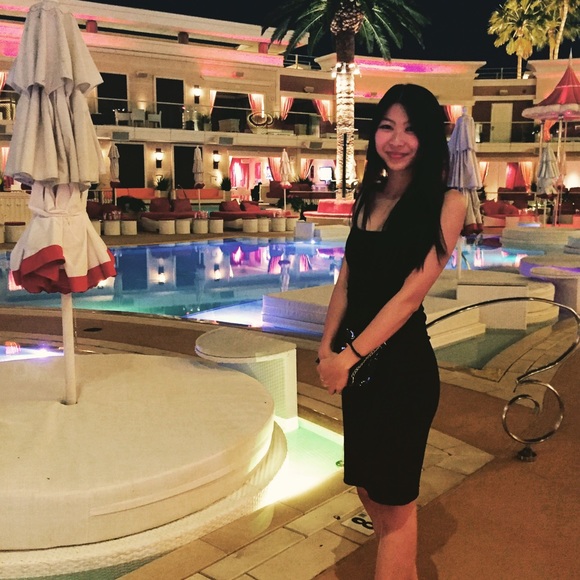 Profile Picture of Diana Yu (@miss_yu) on Poshmark