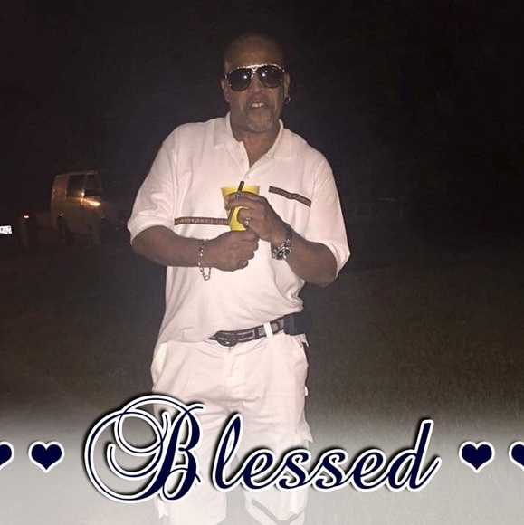 Profile Picture of Rayvon Davison (@raydavison1960) on Poshmark