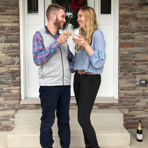 Profile Picture of Zach Carpenter (@zach_carpenter) on Poshmark