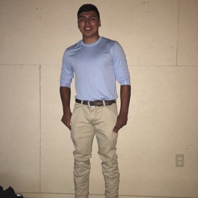 Profile Picture of Edgar Torres (@E_torrezz21) on Twitter