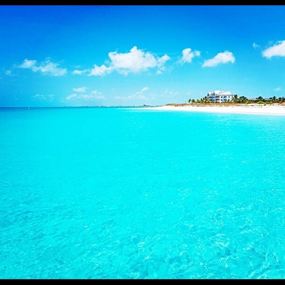 Profile Picture of Janice Abasolo (@janiceabasolo) on Poshmark