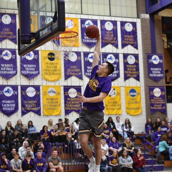 Profile Picture of Jeff Jung jr. (@jeffjungjr) on Poshmark