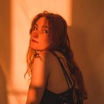 Profile Picture of lisa | 18 (@fallinlights) on Instagram