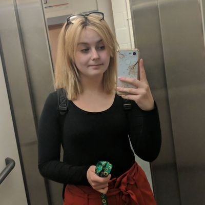 Profile Picture of Lucy Wilkinson (@Lwilkinson321) on Twitter