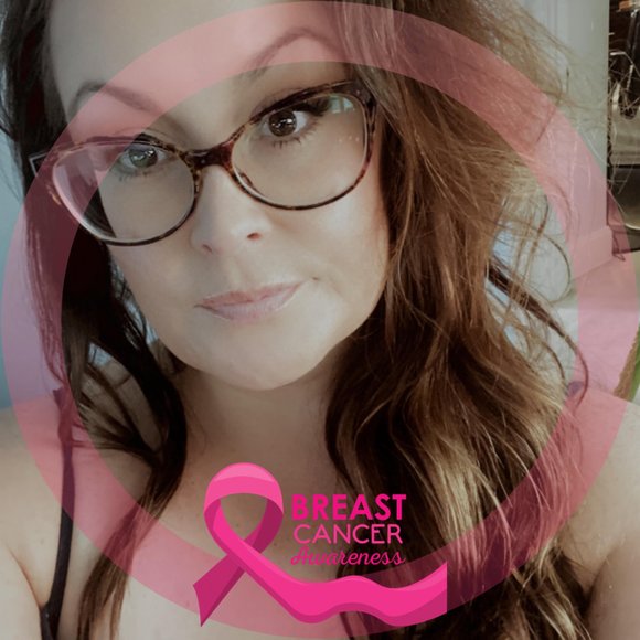 Profile Picture of Stacey Mullins (@lizzy_e45) on Poshmark