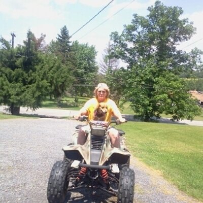 Profile Picture of Tina 4 (@t4earnest) on Twitter