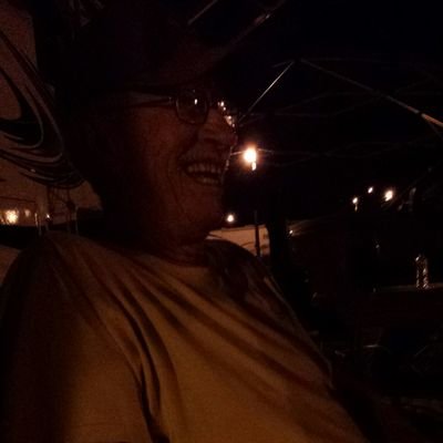 Profile Picture of Jim Latcham (@TheHedrickFox) on Twitter