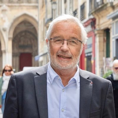 Profile Picture of François Rebsamen (@frebsamen) on Twitter