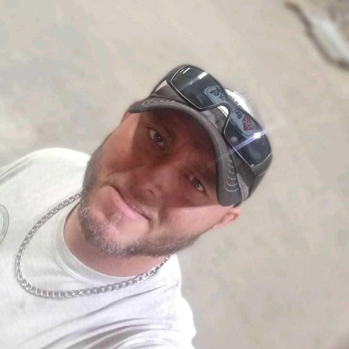 Profile Picture of Randall Deese (@randalldeese15) on Tiktok