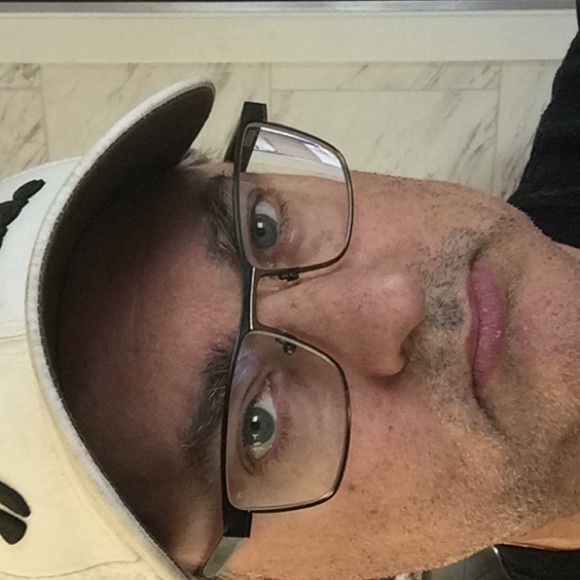 Profile Picture of Michael Ahles (@vikesmike) on Poshmark