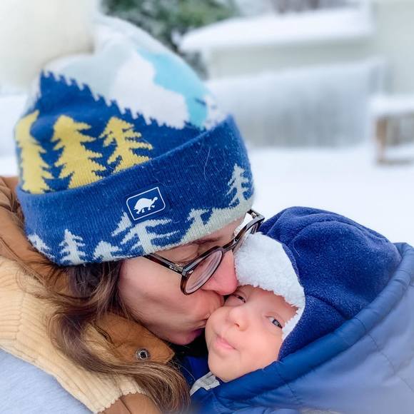 Profile Picture of Lindsay Guyer (@thelguyer) on Poshmark