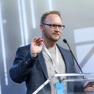 Profile Picture of Derek Jeffery (@DerekJefferyTV) on Twitter