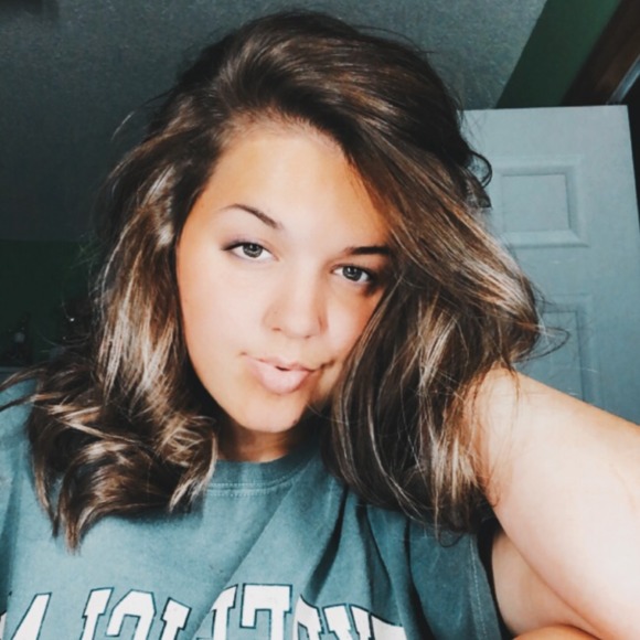 Profile Picture of Corey Elkins (@coreyelkins8) on Poshmark