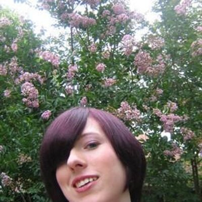 Profile Picture of Gretchen Thomas (@GutsyGrayGirl) on Twitter