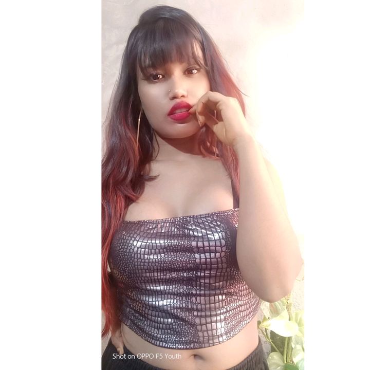 Profile Picture of Alisha (@alishaelliofficial) on Tiktok