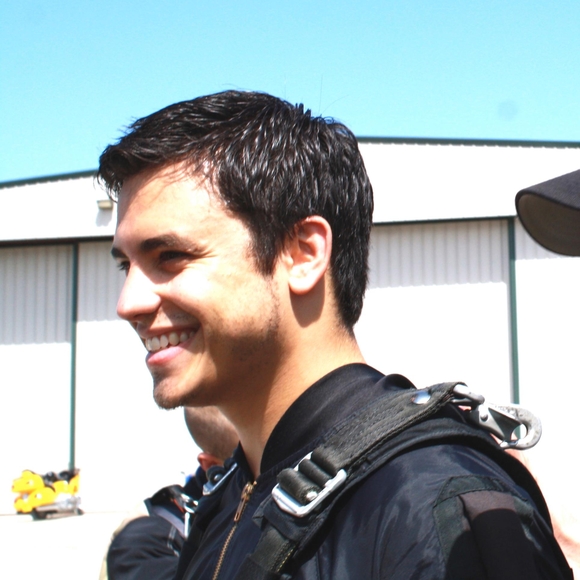 Profile Picture of Igor Rodrigues (@wilborigor) on Poshmark