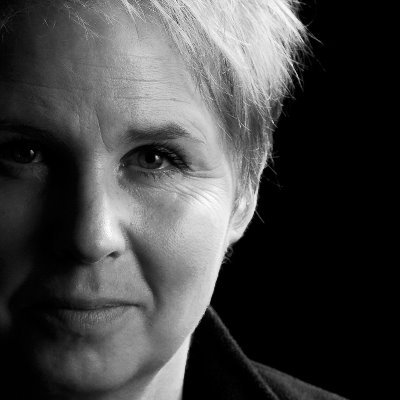 Profile Picture of Lorraine Thomson (@LGThomson1) on Twitter
